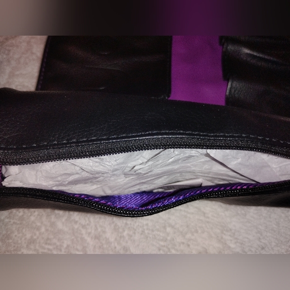 YOUNIQUE makeup brush and tool organizer - Picture 6 of 6